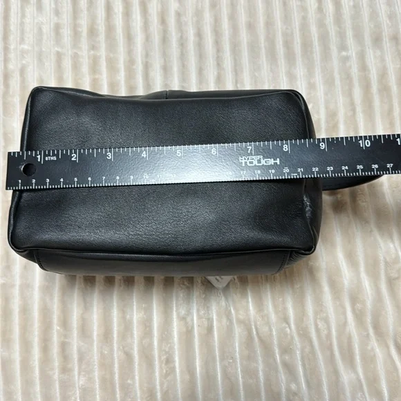 In Pell leather travel bag pouch handmade in Italy